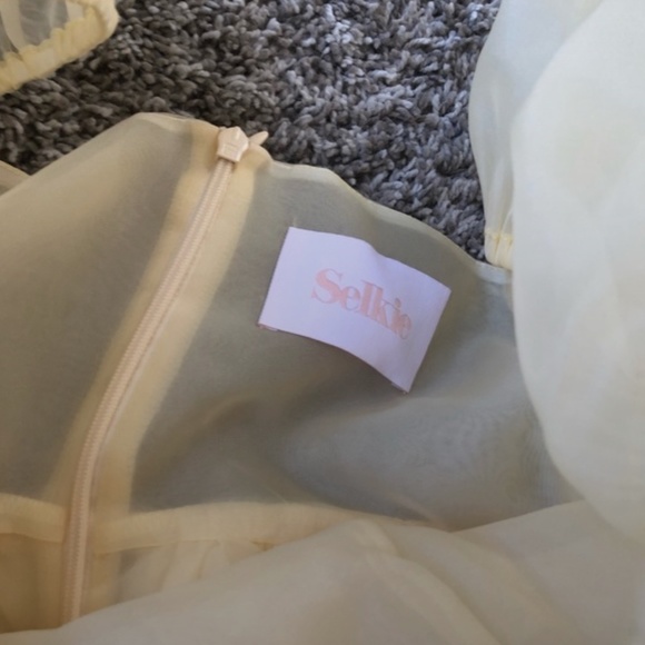 Selkie Pale Yellow Puff Sleeve Mini Dress - Picture 8 of 10